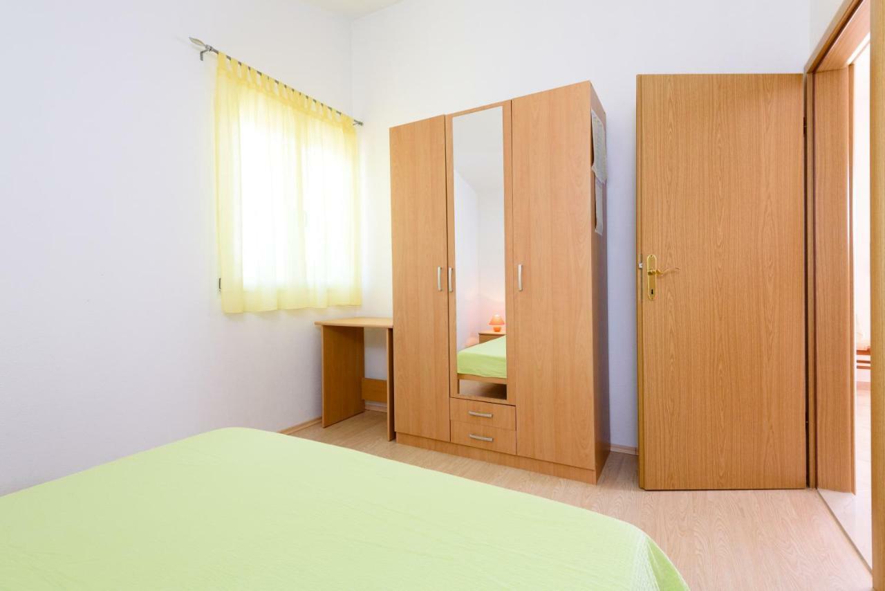 Apartmani Beran Seget Vranjica Kültér fotó