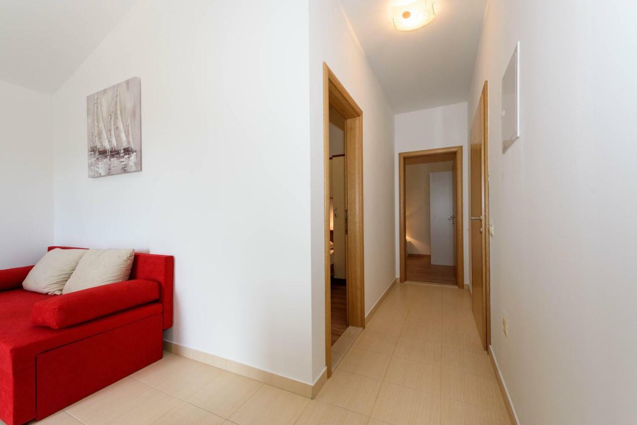 Apartmani Beran Seget Vranjica Kültér fotó